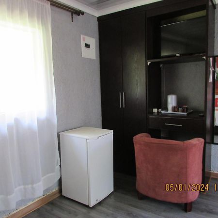 Aloes Lodge Leribe Экстерьер фото