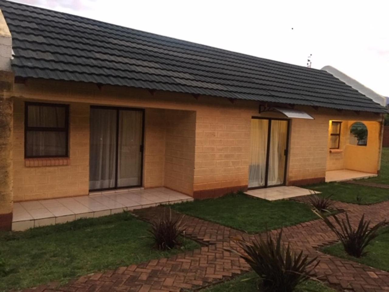 Aloes Lodge Leribe Экстерьер фото
